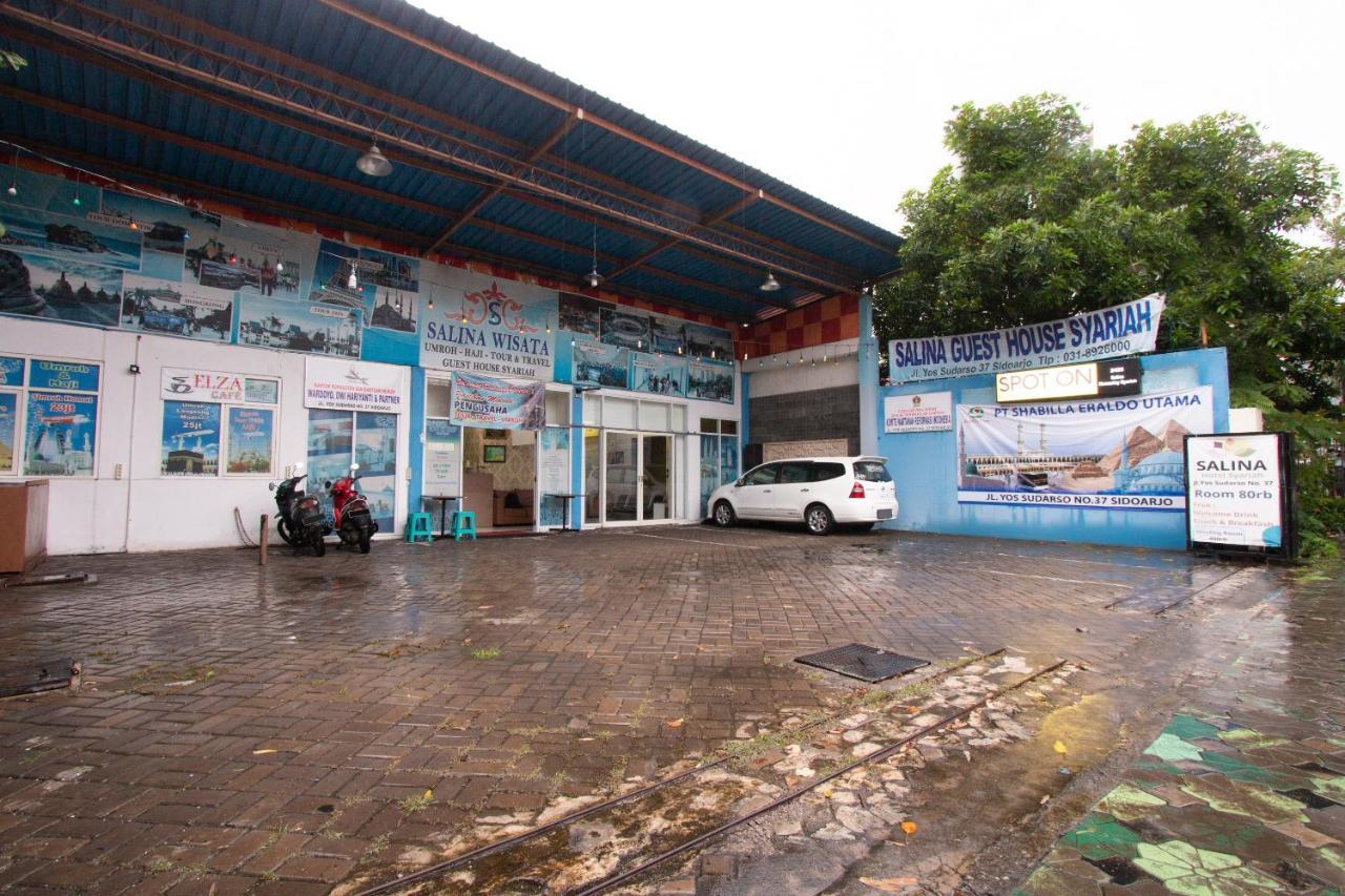 Spot On 2425 Salina Hotel Syariah Sidoarjo Luaran gambar